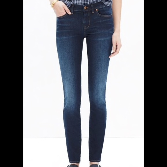 Madewell Denim - Classic Madewell 8” Skinny Jeans 27 medium wash